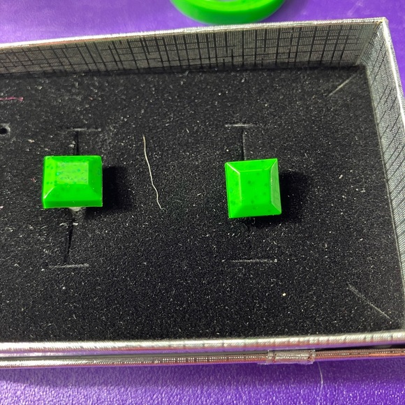 Hand Crafted Jewelry - Handmade resin stud earrings